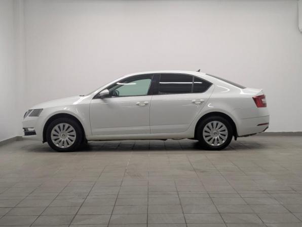 Skoda Octavia III (A7) Рестайлинг с пробегом 2019 года, цена 1 825 000 рублей, 126000 км, лифтбек, Автокод Объявления
