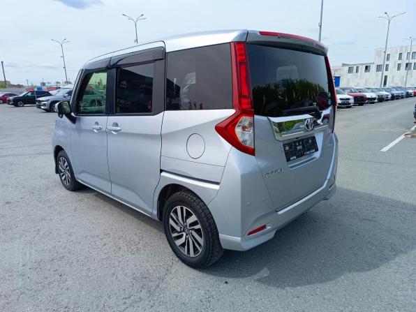 Toyota Roomy I с пробегом 2018 года, цена 1 220 000 рублей, 131000 км, минивэн, Автокод Объявления