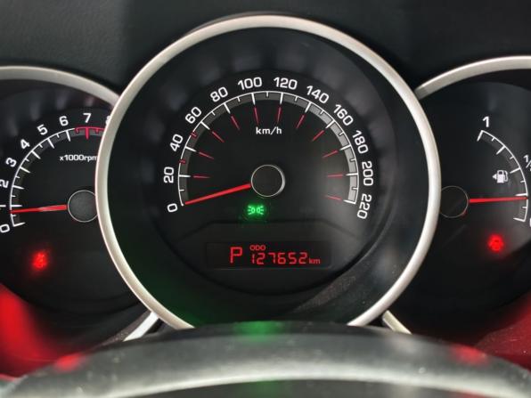 Kia Venga I Рестайлинг с пробегом 2015 года, цена 1 150 000 рублей, 127648 км, компактвэн, Автокод Объявления