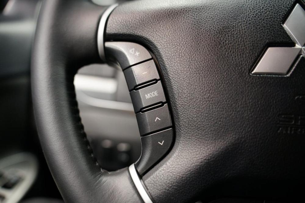 Mitsubishi Pajero IV Рестайлинг 1 Крым  - изображение 15