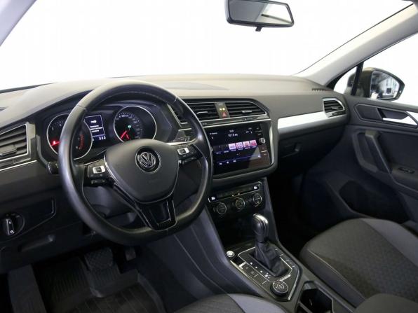 Volkswagen Tiguan II с пробегом 2020 года, цена 2 495 000 рублей, 74000 км, внедорожник, Автокод Объявления