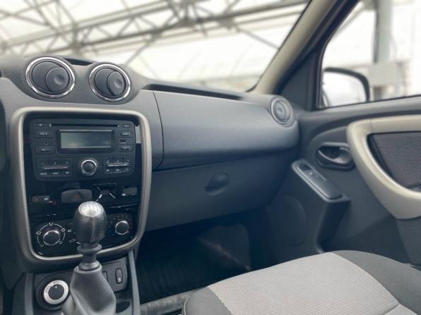 Renault Duster I с пробегом 2015 года, цена 1 211 000 рублей, 57600 км, внедорожник, Автокод Объявления
