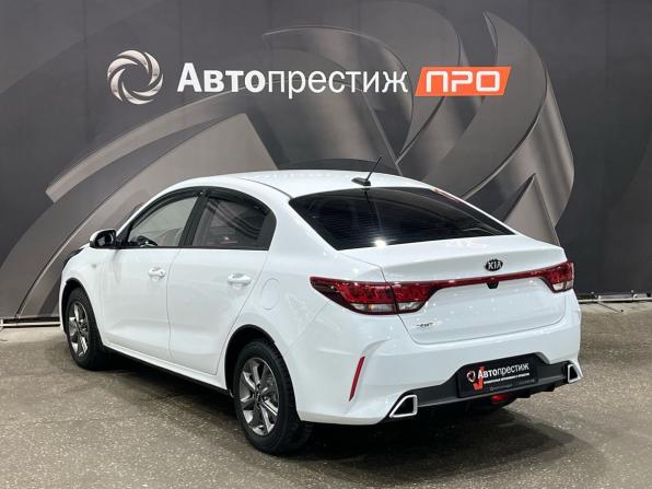 Kia Rio IV с пробегом 2020 года, цена 1 578 000 рублей, 56838 км, седан, Автокод Объявления