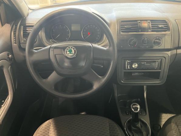 Skoda Fabia II Рестайлинг с пробегом 2010 года, цена 549 000 рублей, 176744 км, хэтчбек, Автокод Объявления