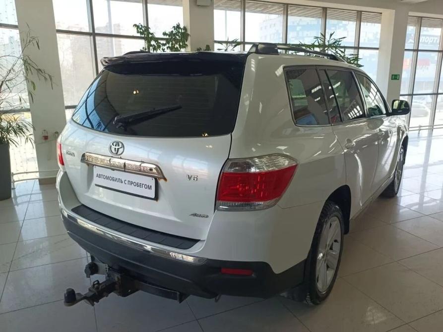 Toyota Highlander II (XU40) Рестайлинг Москва  - изображение 5