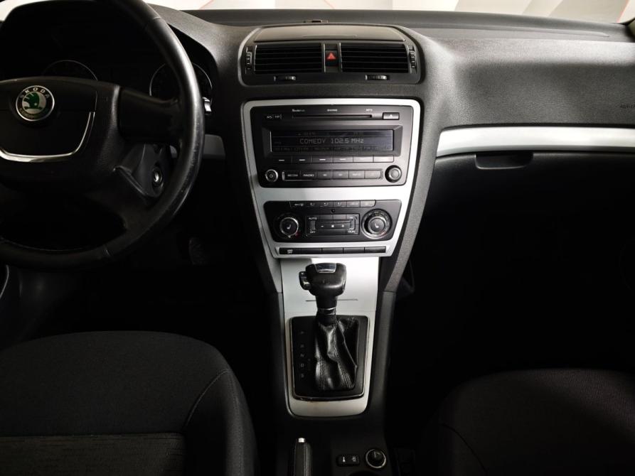 Skoda Octavia II (A5) Рестайлинг Москва  - изображение 12