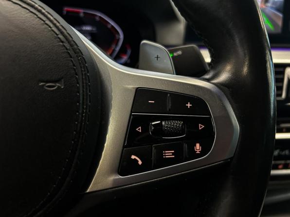 BMW 5 серии VII (G30/G31/G38) с пробегом 2019 года, цена 4 200 000 рублей, 94001 км, седан, Автокод Объявления