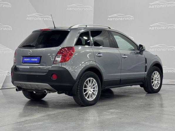 Opel Antara I Рестайлинг с пробегом 2012 года, цена 1 070 000 рублей, 140804 км, внедорожник, Автокод Объявления