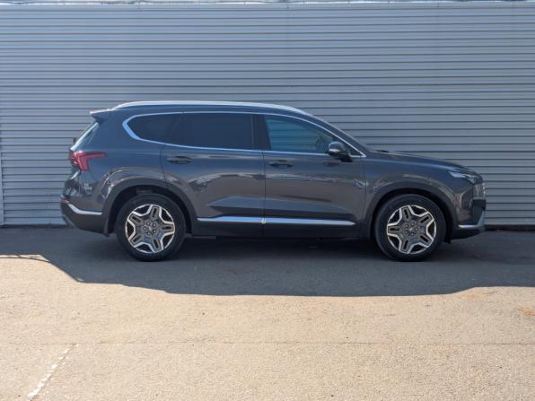 Hyundai Santa Fe IV Рестайлинг с пробегом 2021 года, цена 4 330 000 рублей, 64724 км, внедорожник, Автокод Объявления