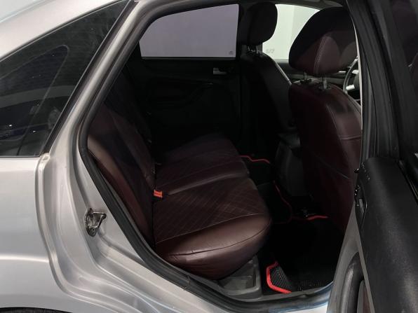 Ford Focus II с пробегом 2007 года, цена 380 000 рублей, 330710 км, седан, Автокод Объявления