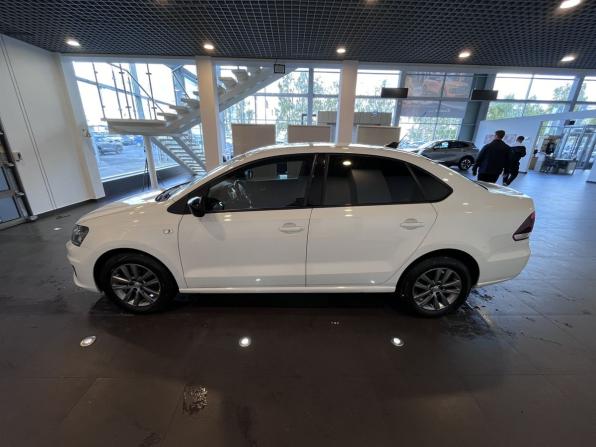 Volkswagen Polo V Рестайлинг с пробегом 2019 года, цена 1 480 000 рублей, 99725 км, седан, Автокод Объявления