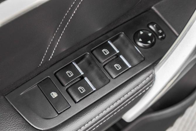 Geely Emgrand 7 I Рестайлинг с пробегом 2018 года, цена 689 000 рублей, 225000 км, седан, Автокод Объявления