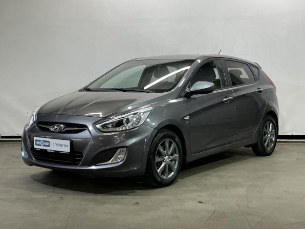 Hyundai Solaris I с пробегом 2013 года, цена 735 000 рублей, 142213 км, хэтчбек, Автокод Объявления