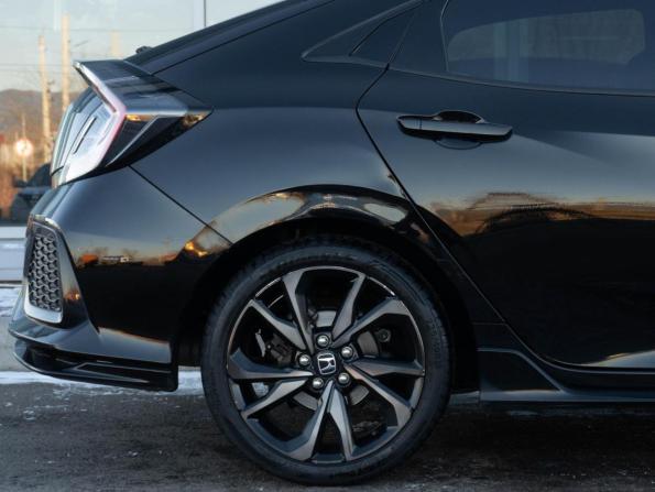Honda Civic X Рестайлинг с пробегом 2019 года, цена 1 800 000 рублей, 105902 км, хэтчбек, Автокод Объявления