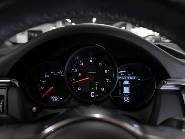 Porsche Macan I Рестайлинг с пробегом 2019 года, цена 5 300 000 рублей, 35959 км, внедорожник, Автокод Объявления