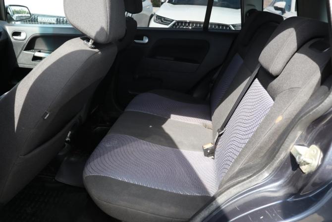 Ford Fusion I Рестайлинг с пробегом 2008 года, цена 299 000 рублей, 206000 км, хэтчбек, Автокод Объявления