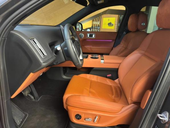 Новый Li Auto (Lixiang) L6 2025 года, цена 8 990 000 рублей, внедорожник, Автокод Объявления