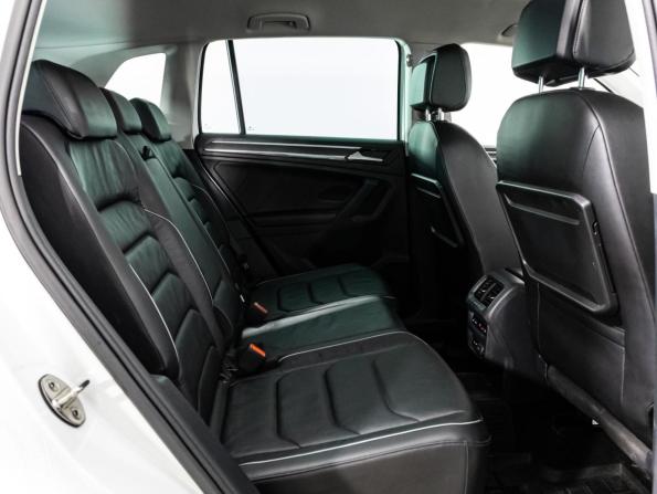 Volkswagen Tiguan II с пробегом 2019 года, цена 3 249 000 рублей, 82770 км, внедорожник, Автокод Объявления