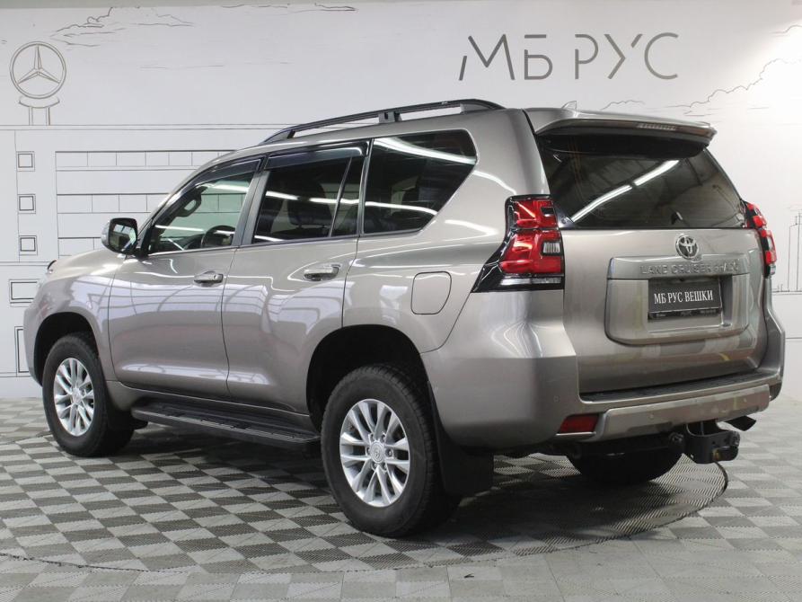 Toyota Land Cruiser Prado 150 Series Рестайлинг 2 Москва  - изображение 9