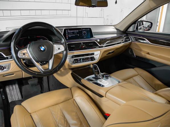 BMW 7 серии VI (G11/G12) Рестайлинг с пробегом 2020 года, цена 6 850 000 рублей, 89766 км, седан, Автокод Объявления