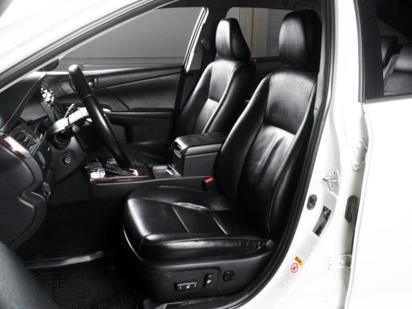 Toyota Camry VII (XV50) Рестайлинг с пробегом 2016 года, цена 2 390 000 рублей, 248621 км, седан, Автокод Объявления