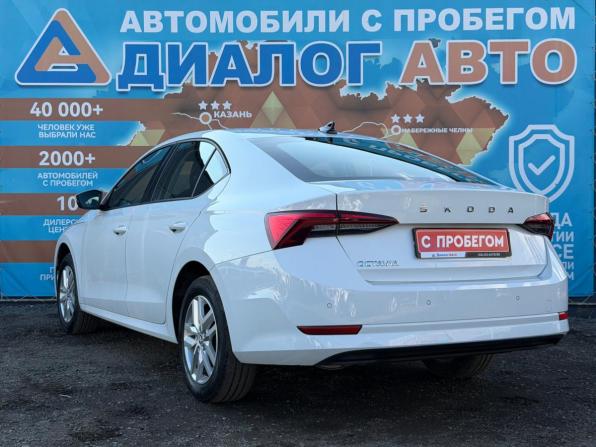 Skoda Octavia IV (A8) с пробегом 2021 года, цена 2 250 000 рублей, 112100 км, лифтбек, Автокод Объявления