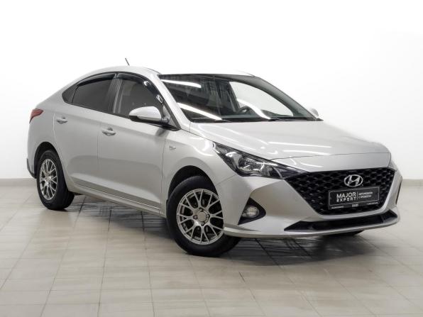 Hyundai Solaris II Рестайлинг с пробегом 2021 года, цена 1 670 000 рублей, 37766 км, седан, Автокод Объявления