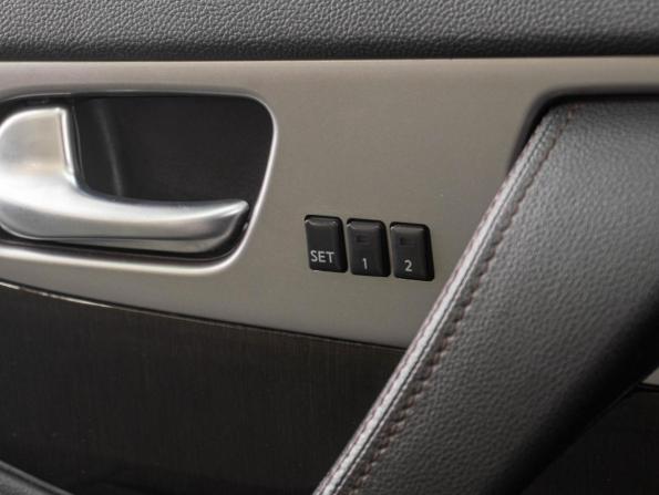Infiniti FX II (S51) Рестайлинг с пробегом 2012 года, цена 2 319 000 рублей, 133935 км, внедорожник, Автокод Объявления