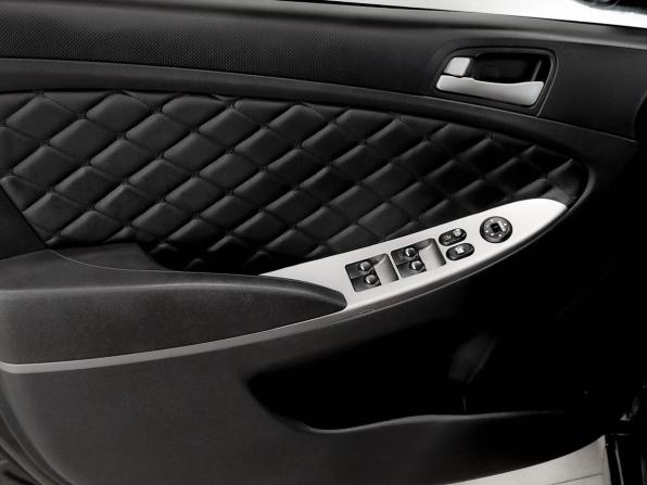 Hyundai Solaris I Рестайлинг с пробегом 2014 года, цена 685 300 рублей, 216676 км, седан, Автокод Объявления