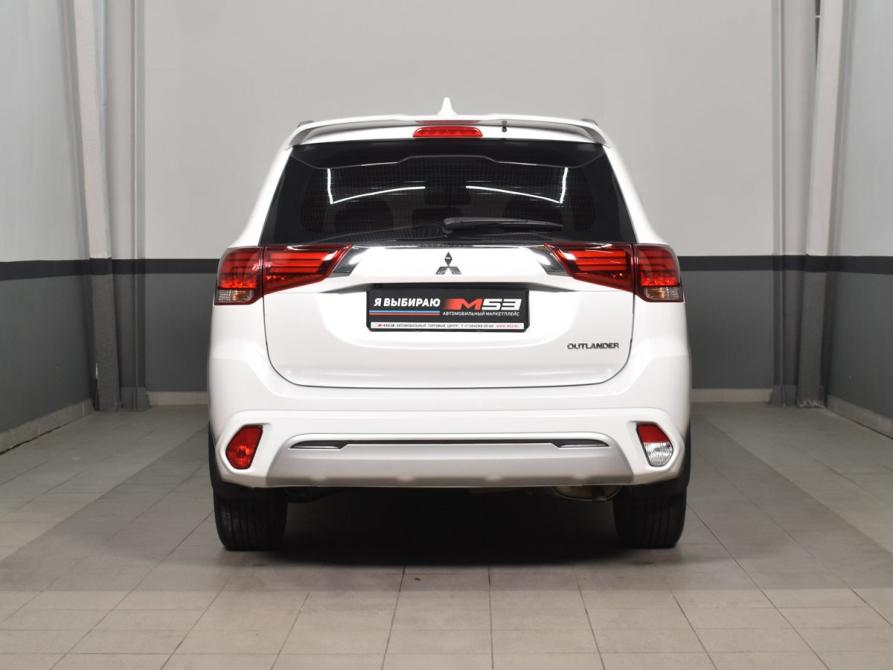 Mitsubishi Outlander III Рестайлинг 3 Кемерово  - изображение 6
