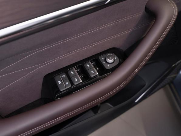 Geely Monjaro I Рестайлинг 2 с пробегом 2026 года, цена 4 250 000 рублей, 50 км, внедорожник, Автокод Объявления