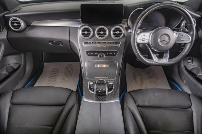 Mercedes-Benz C-Класс IV (W205) Рестайлинг с пробегом 2019 года, цена 2 699 000 рублей, 83000 км, седан, Автокод Объявления