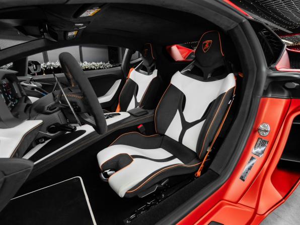 Lamborghini Temerario с пробегом 2025 года, цена 55 000 000 рублей, 10 км, купе, Автокод Объявления