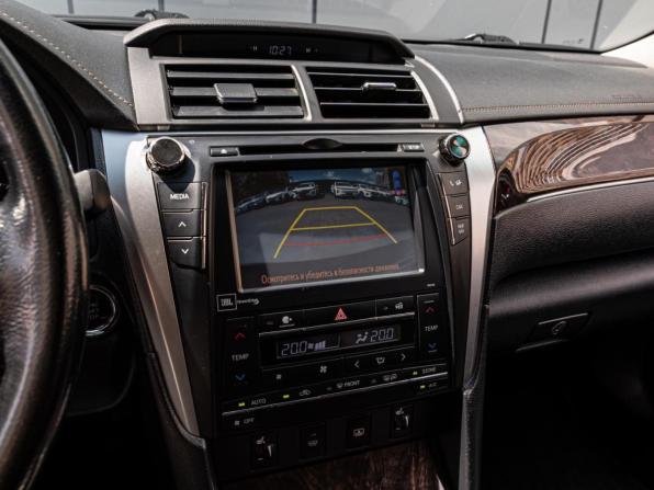 Toyota Camry VII (XV50) Рестайлинг 2 с пробегом 2017 года, цена 2 340 000 рублей, 216276 км, седан, Автокод Объявления