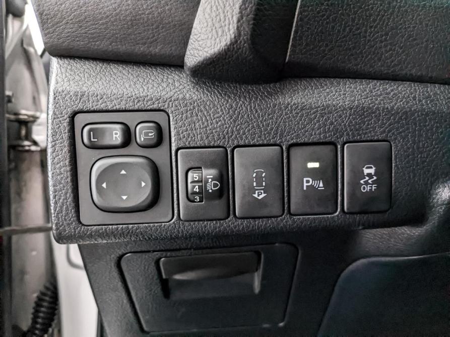Toyota Auris II Москва  - изображение 26
