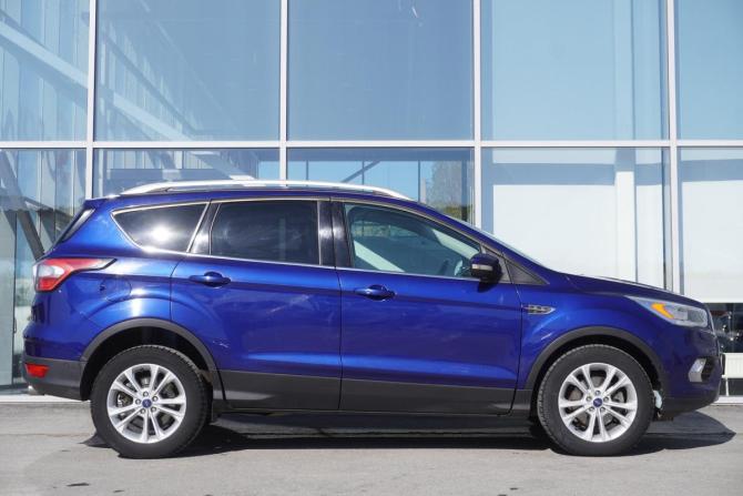 Ford Kuga II Рестайлинг с пробегом 2016 года, цена 1 640 000 рублей, 126293 км, внедорожник, Автокод Объявления