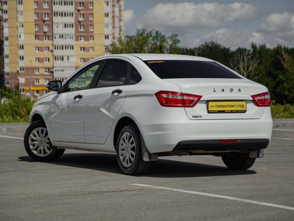 Lada (ВАЗ) Vesta I с пробегом 2017 года, цена 850 000 рублей, 102000 км, седан, Автокод Объявления