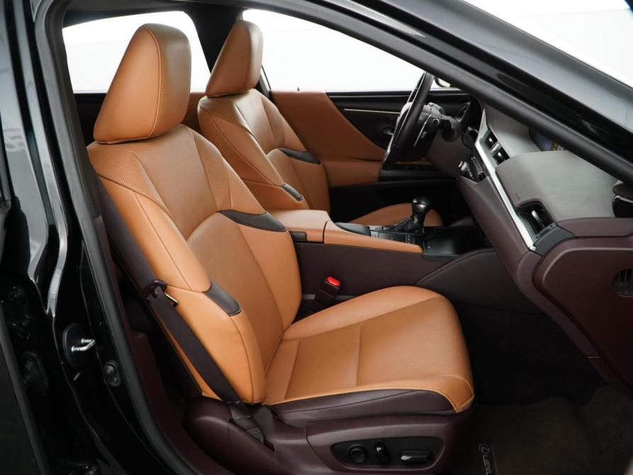 Lexus ES VII Рестайлинг Москва  - изображение 8