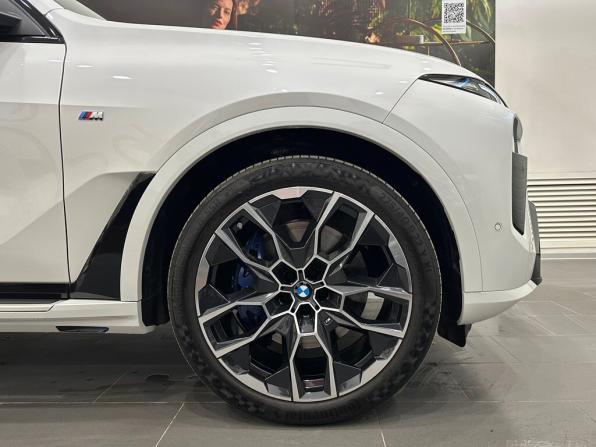 BMW X7 I (G07) Рестайлинг с пробегом 2025 года, цена 15 965 000 рублей, 7252 км, внедорожник, Автокод Объявления