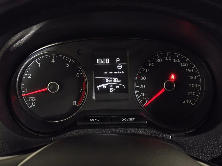 Volkswagen Polo V Рестайлинг Москва  - изображение 18