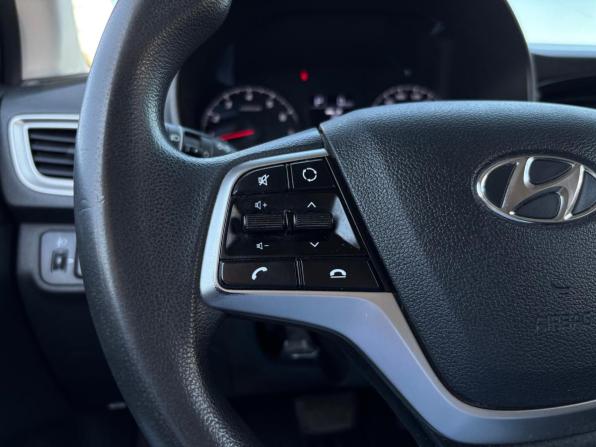 Hyundai Solaris II Рестайлинг с пробегом 2021 года, цена 1 812 000 рублей, 71150 км, седан, Автокод Объявления