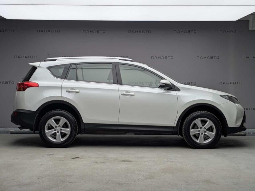 Toyota RAV4 IV (XA40) Москва  - изображение 4