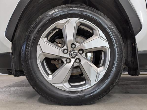 Toyota RAV4 V (XA50) с пробегом 2021 года, цена 3 350 000 рублей, 62472 км, внедорожник, Автокод Объявления