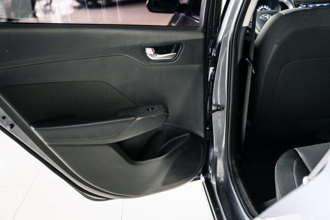 Hyundai Solaris II Рестайлинг с пробегом 2021 года, цена 1 330 000 рублей, 85154 км, седан, Автокод Объявления