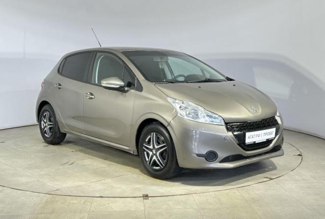 Peugeot 208 I с пробегом 2013 года, цена 375 000 рублей, 149776 км, хэтчбек, Автокод Объявления