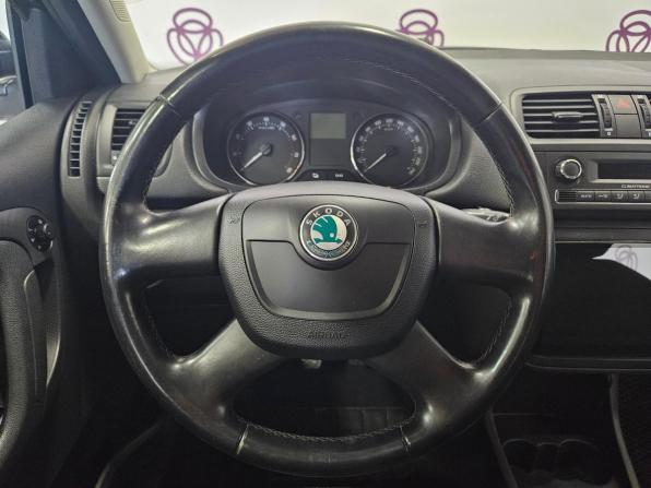 Skoda Fabia II Рестайлинг с пробегом 2010 года, цена 597 000 рублей, 181246 км, хэтчбек, Автокод Объявления