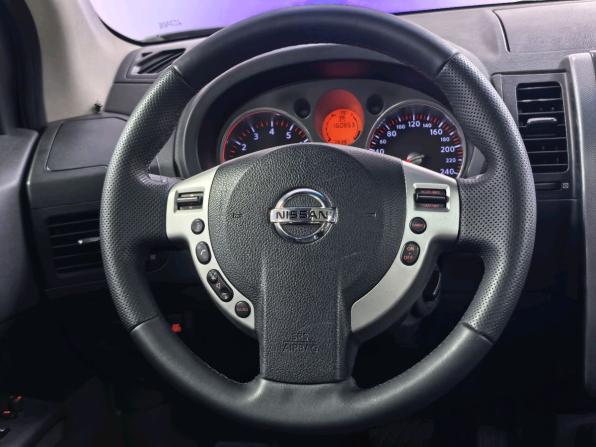 Nissan X-Trail II с пробегом 2010 года, цена 1 050 000 рублей, 160843 км, внедорожник, Автокод Объявления