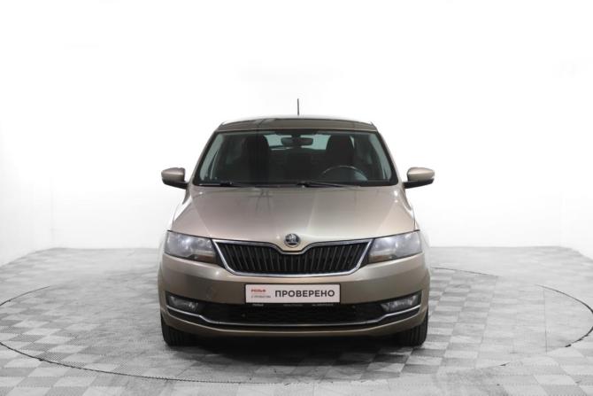 Skoda Rapid I Рестайлинг с пробегом 2018 года, цена 1 444 000 рублей, 107700 км, лифтбек, Автокод Объявления