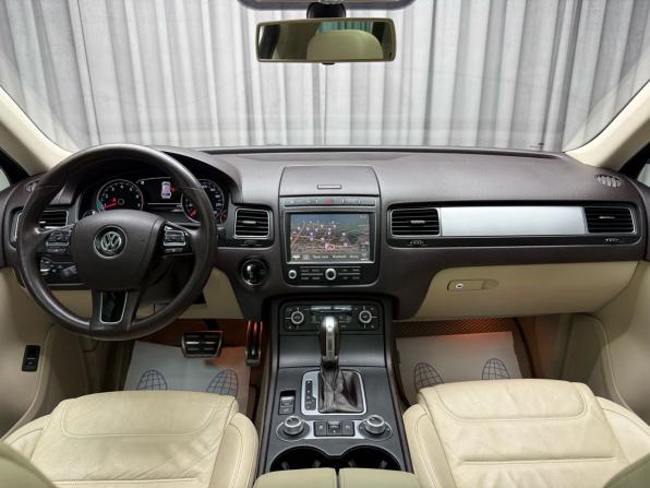 Volkswagen Touareg II Рестайлинг с пробегом 2015 года, цена 2 799 000 рублей, 188000 км, внедорожник, Автокод Объявления