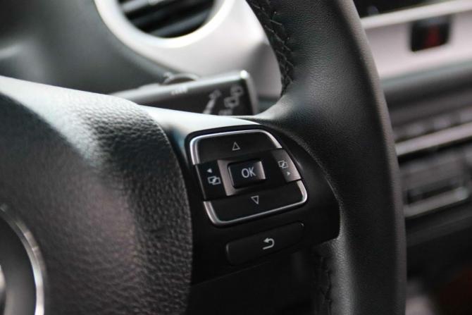 Volkswagen Tiguan I Рестайлинг с пробегом 2015 года, цена 1 470 750 рублей, 249459 км, внедорожник, Автокод Объявления